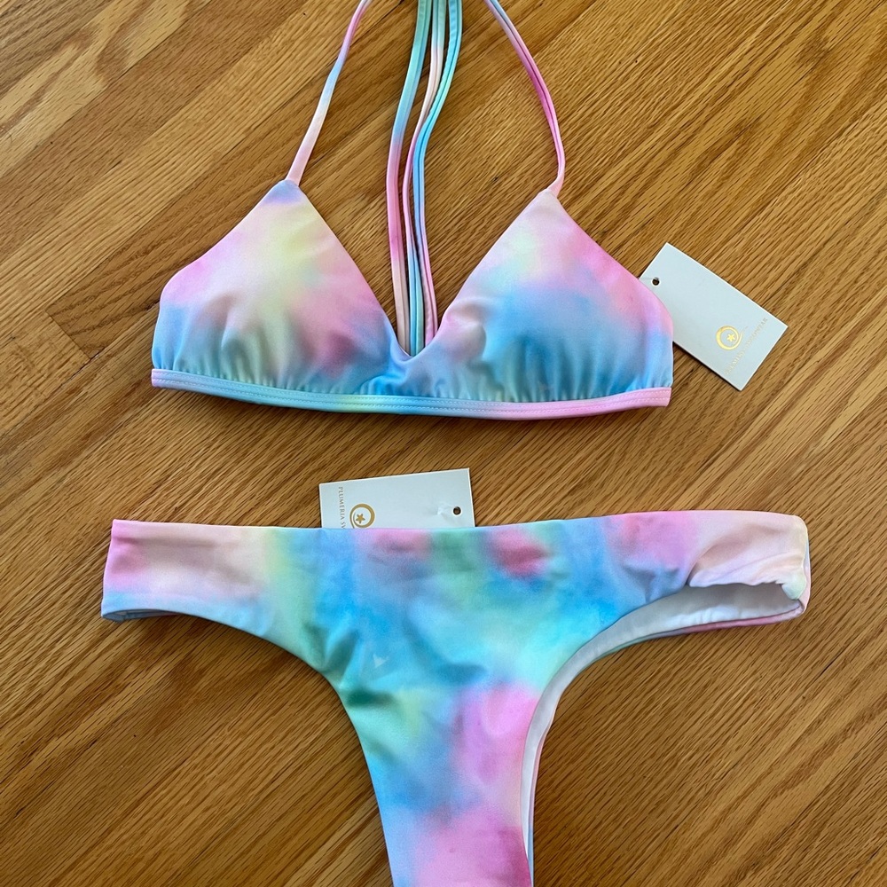 NWT Plumeria Tie Die Bikini